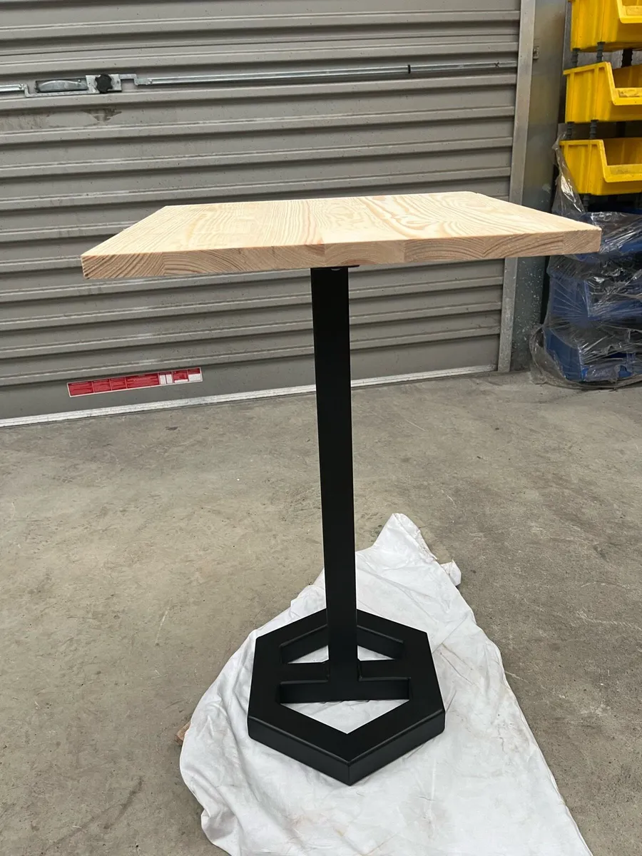 Light stand - Image 3