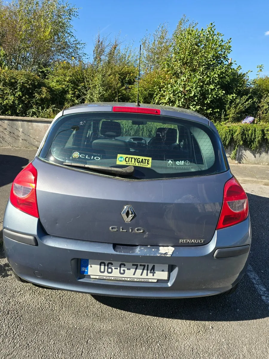 Renault Clio 2006 - Image 2