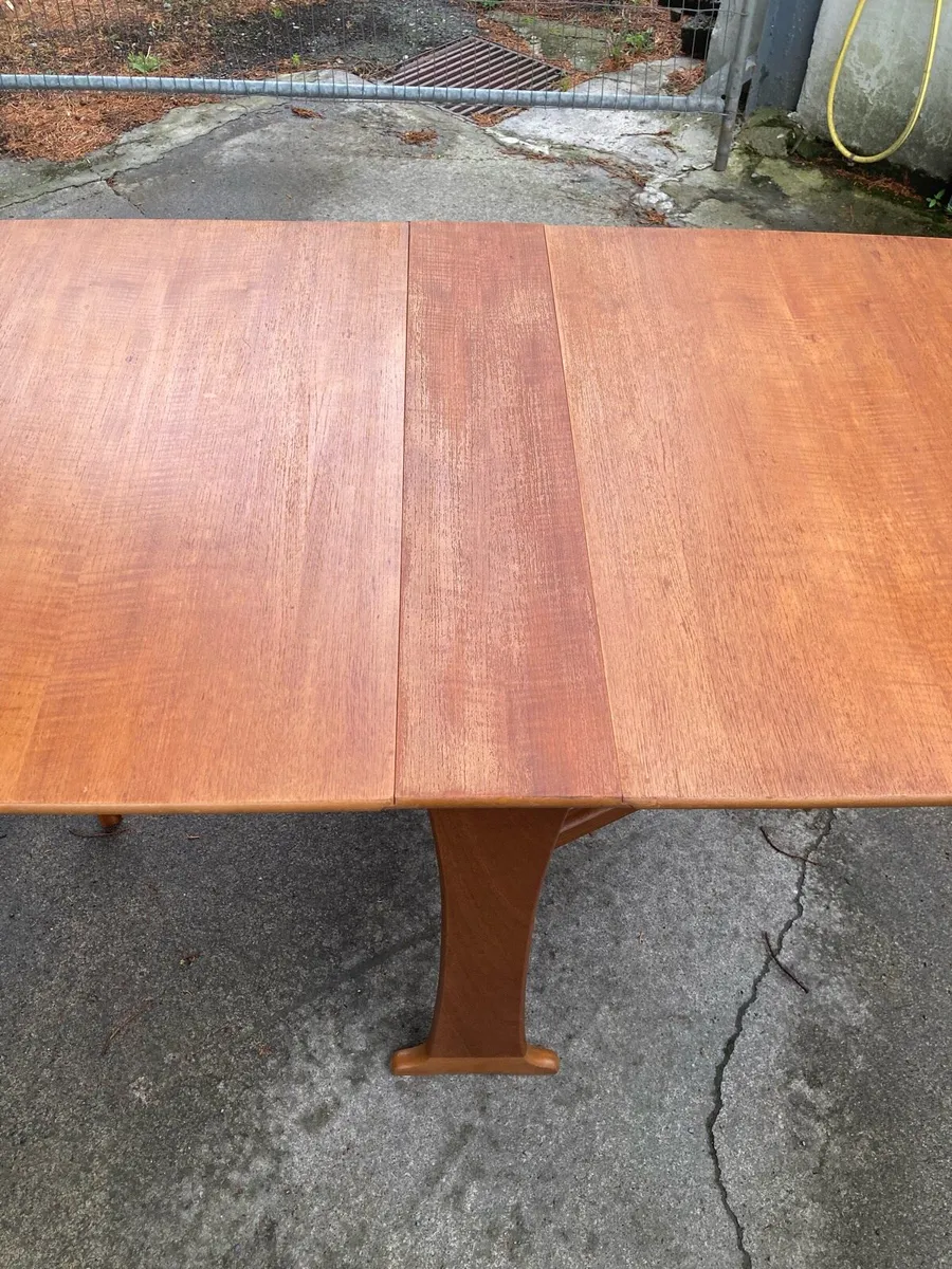 G Plan Fresco D-Leaf Table Warehouse Open Sat 27th - Image 4