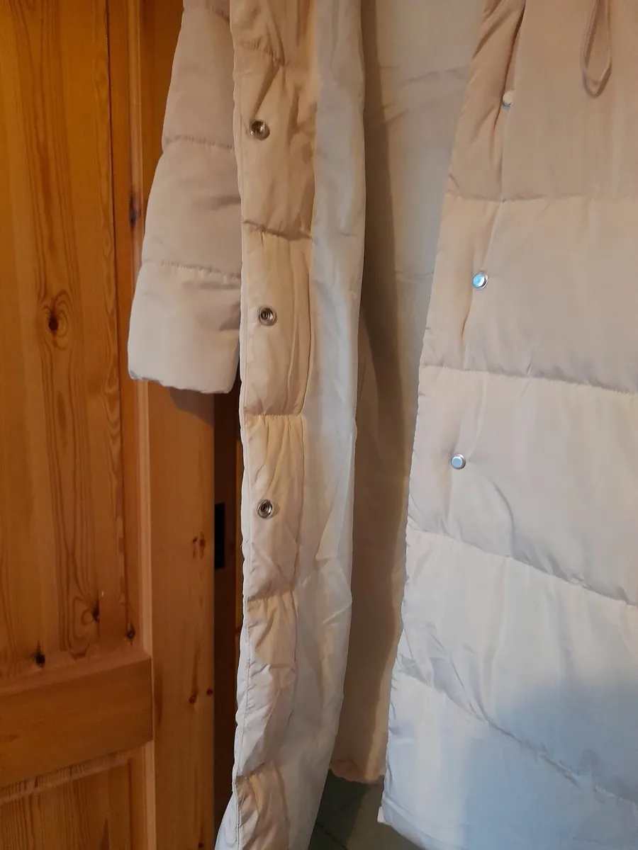 Puffa coat - Image 3