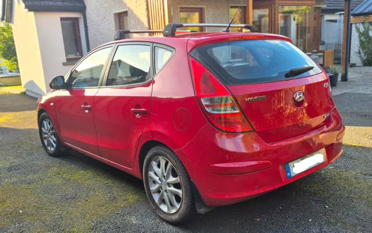 Hyundai i30 2008 1.6l tdi - Image 3