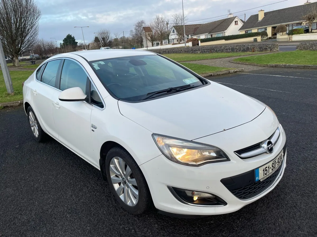 2015 1.6 diesel Opel Astra new NCT 6/26low KMS - Image 1