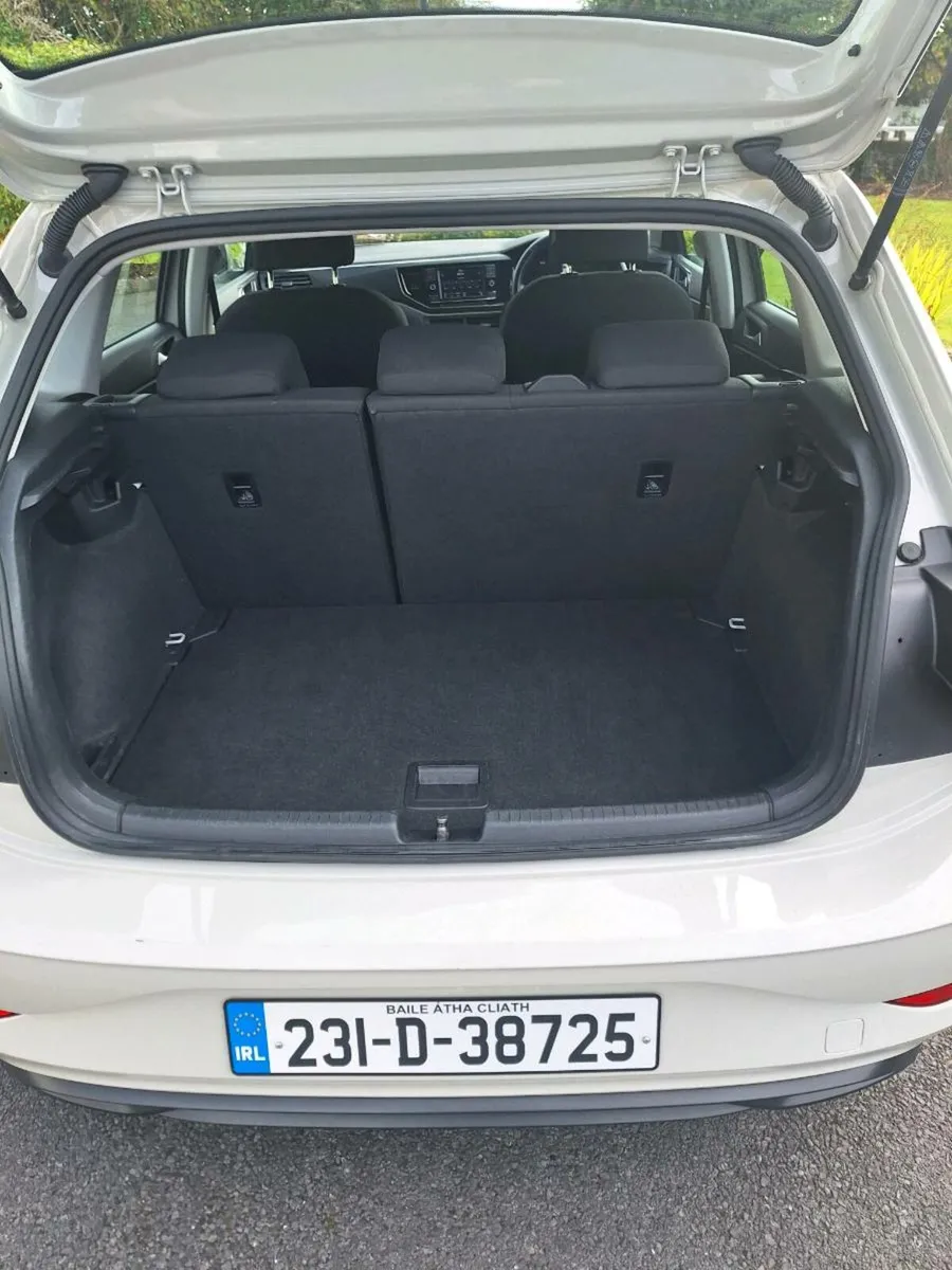 Volkswagen Polo Automatic €22450 - Image 4