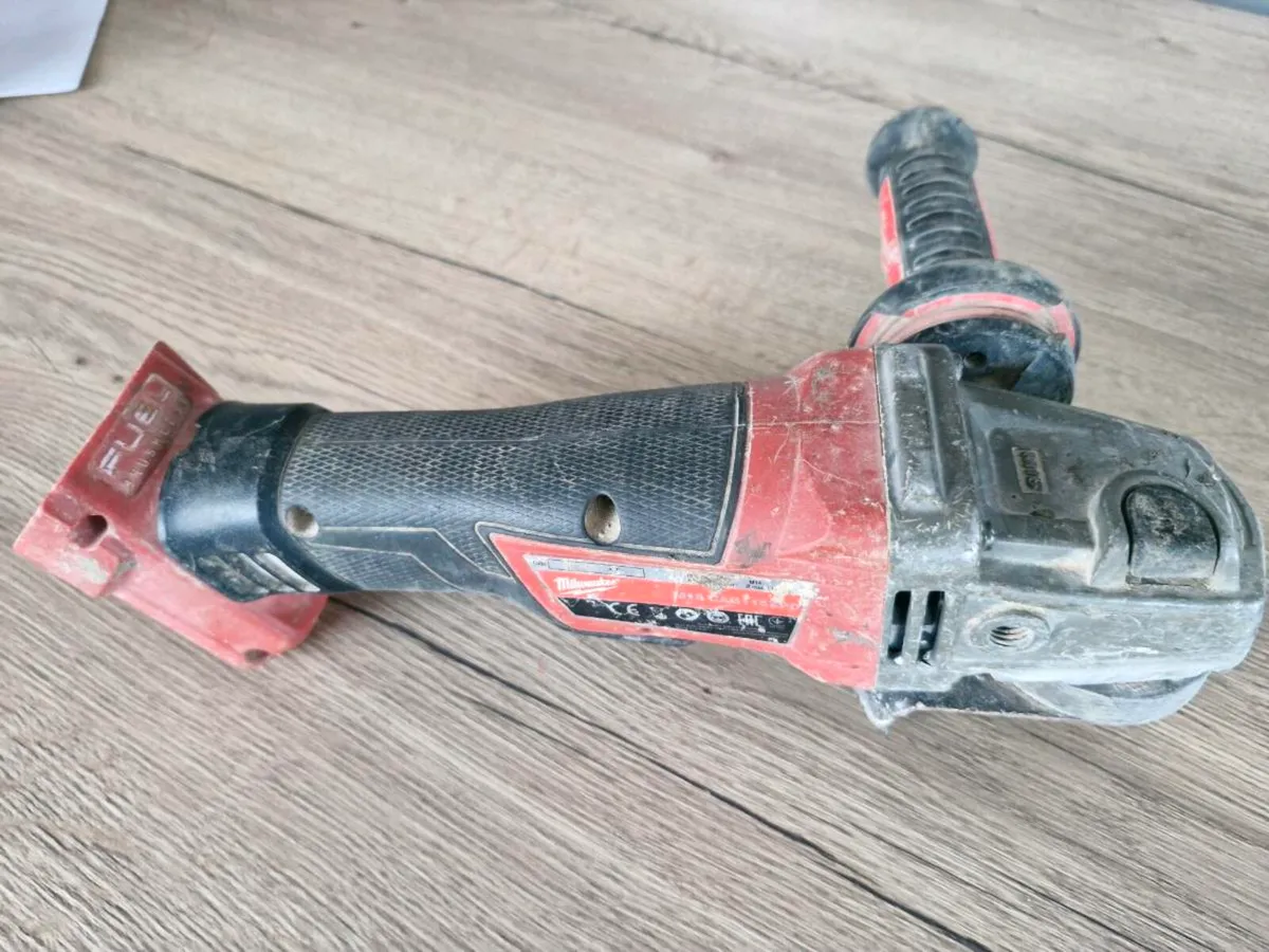 Milwaukee m18 minI grinder - Image 3