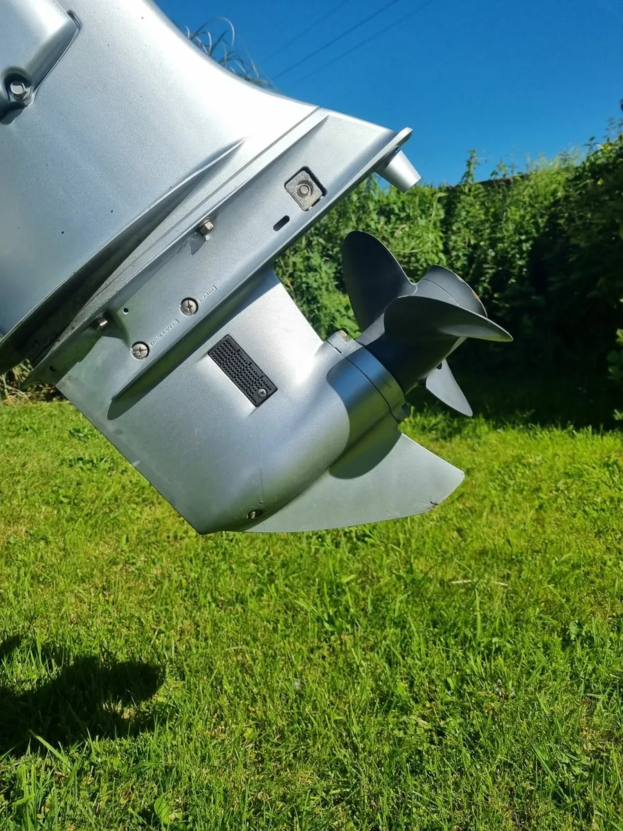 17ft  Centre Console Fastfisher - Image 3