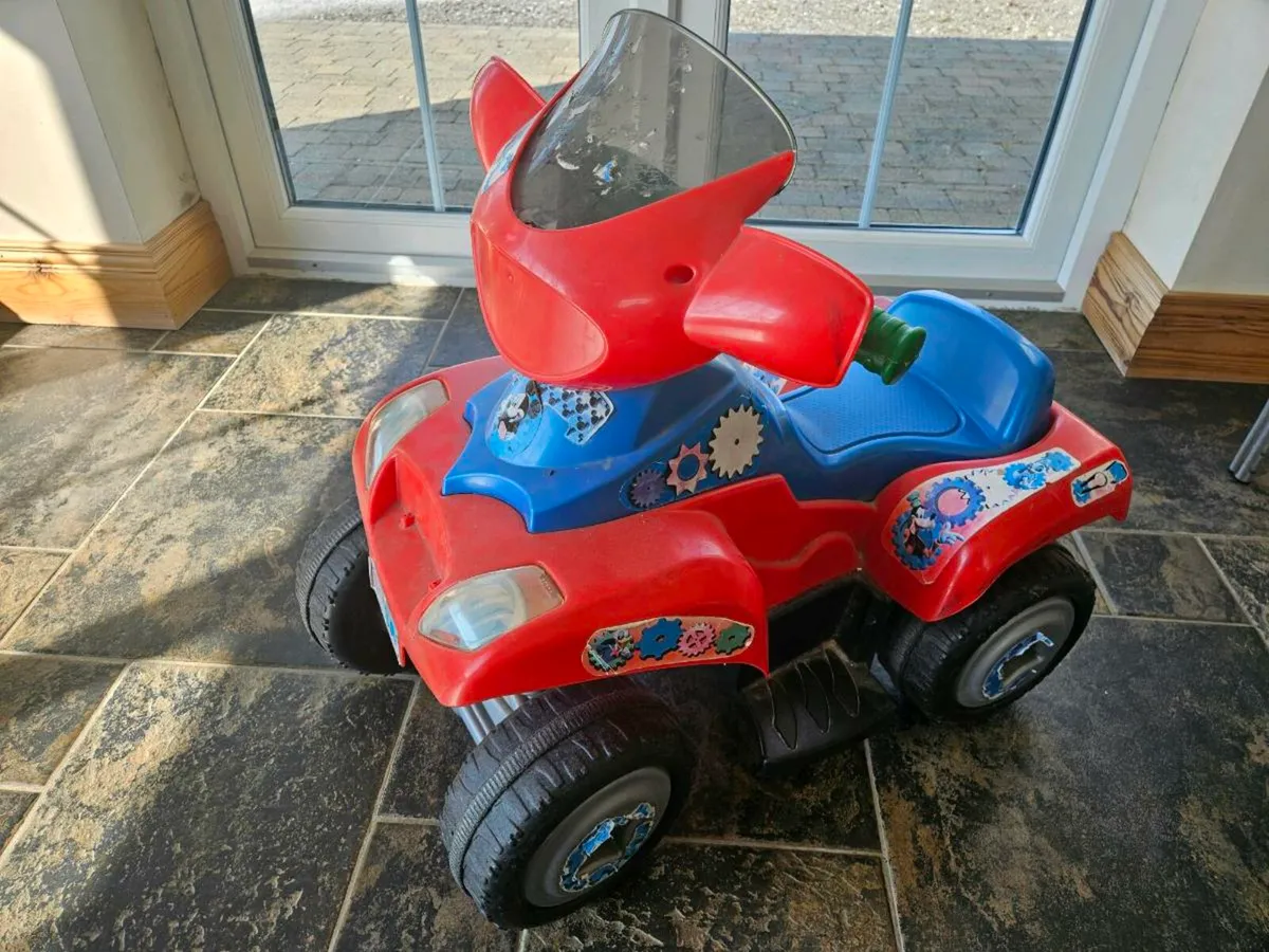 Kid battery ride on quad - Image 3