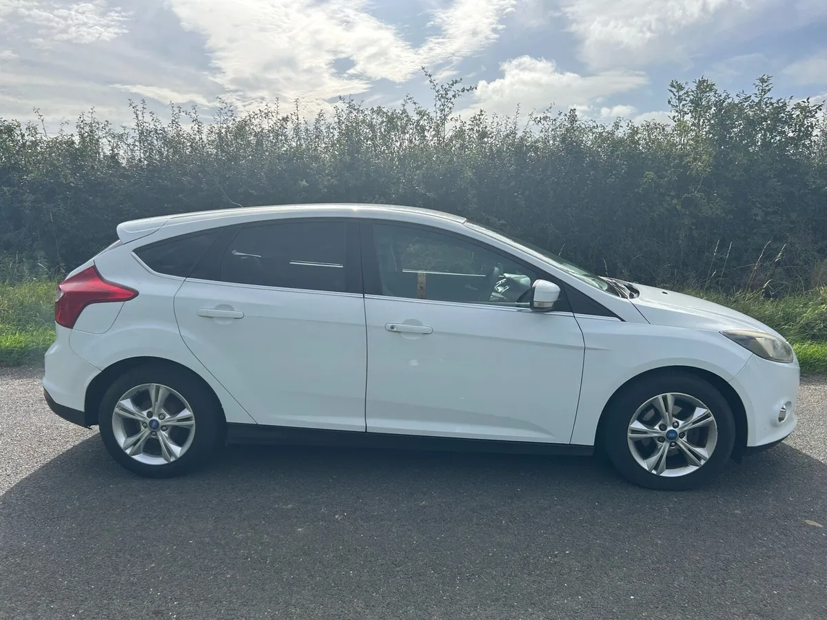 2013 Ford Focus NEW NCT - Image 4