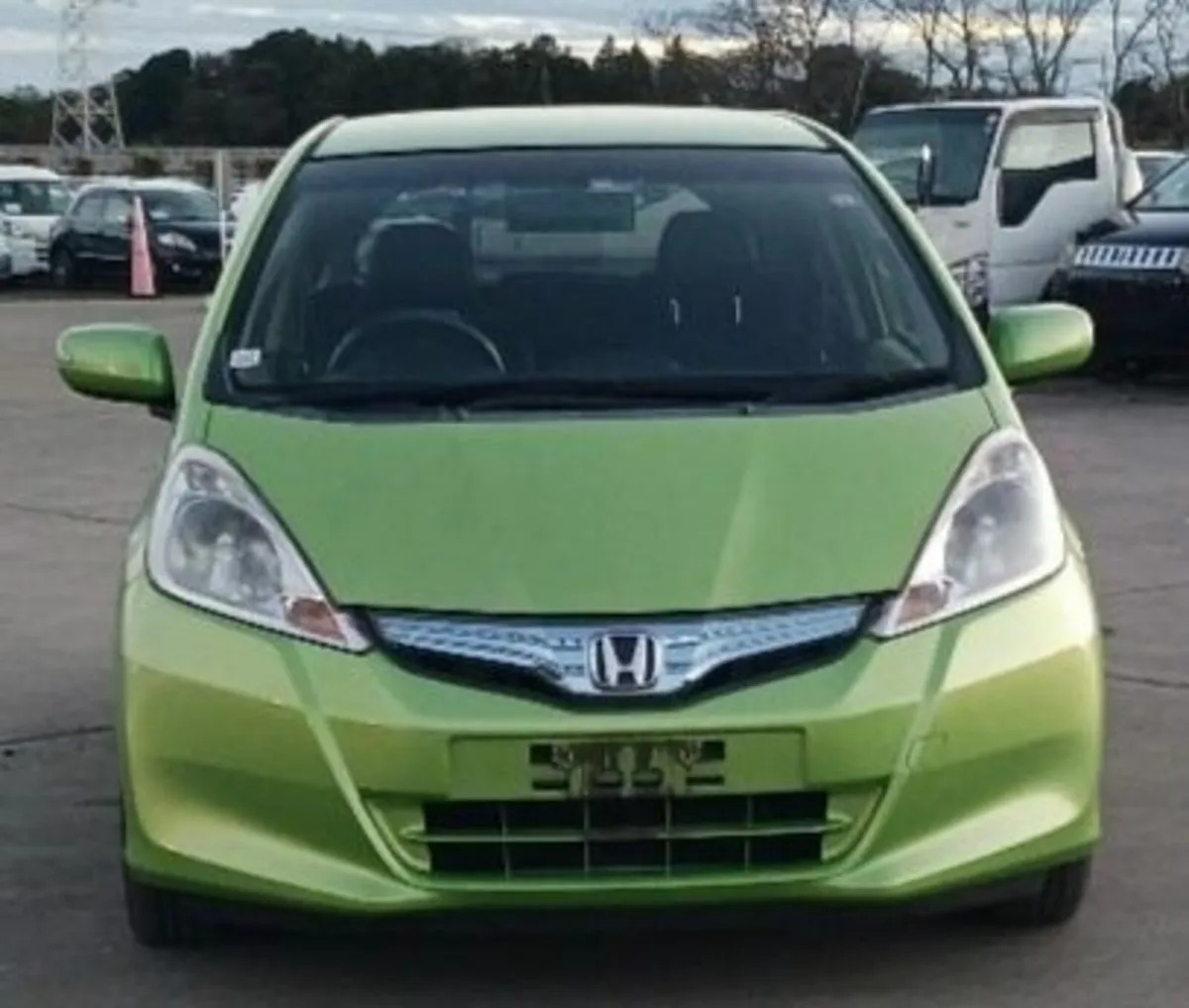 Honda Fit (Jazz) 2012, automatic petrol hybrid. - Image 4