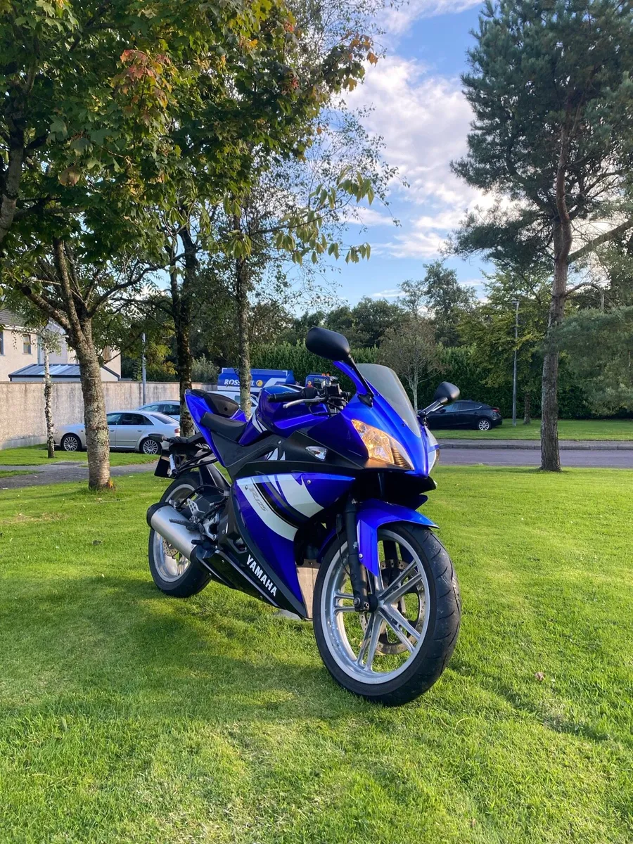 Yzf r125 - Image 1