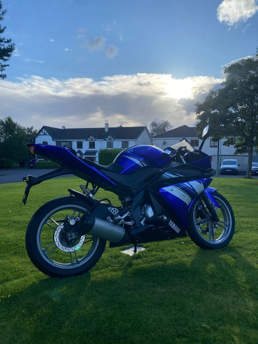 Yzf r125 - Image 2