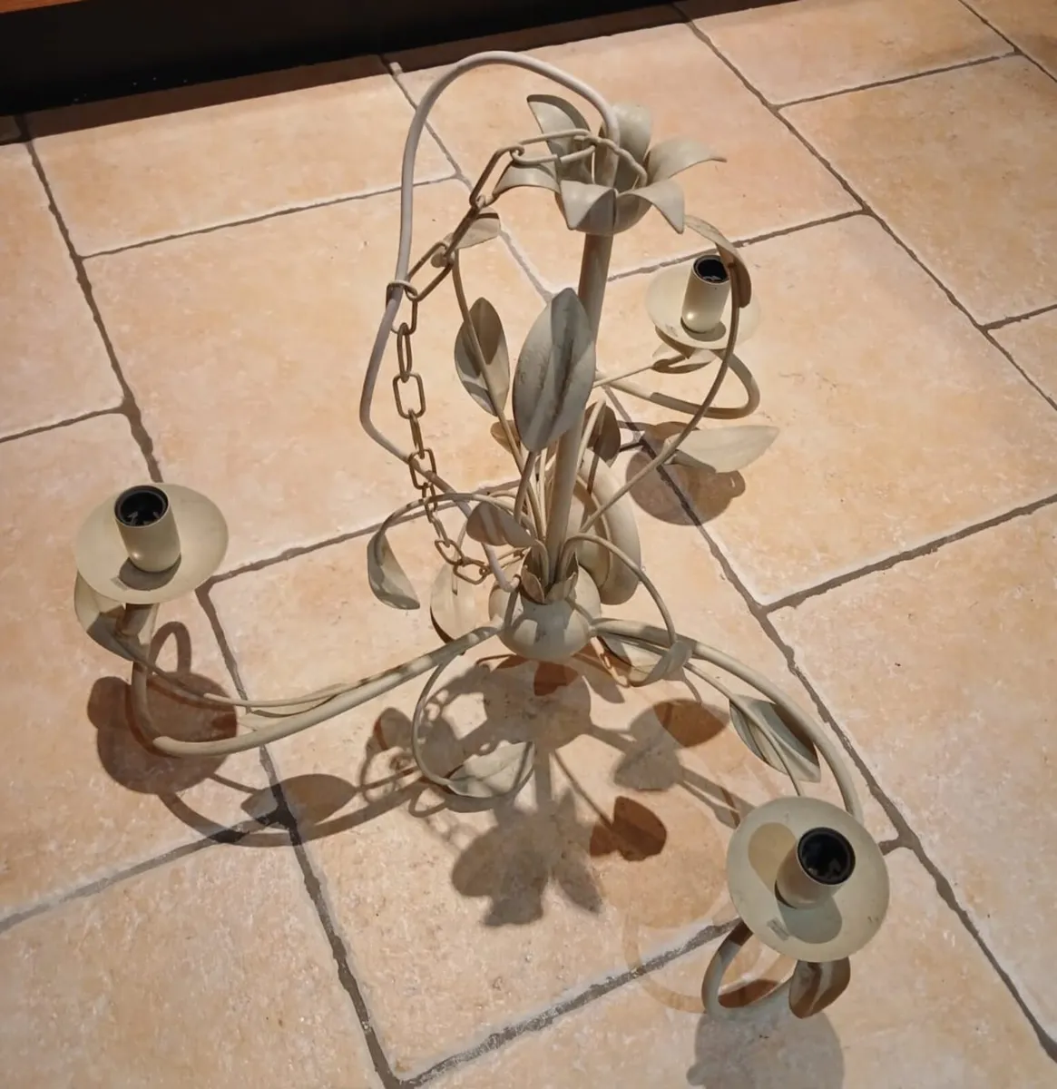 Light fitting - Image 2