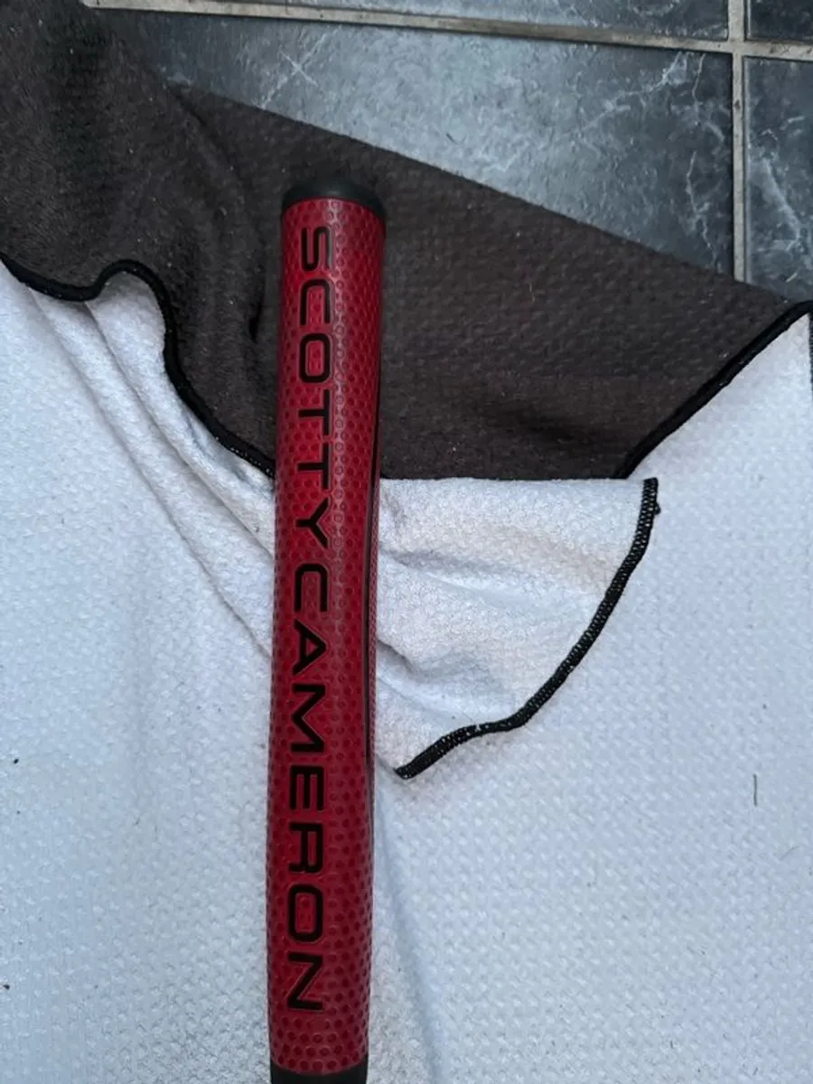 Scotty Cameron Phantom 5S CS Putter - 35 in RH - Image 4
