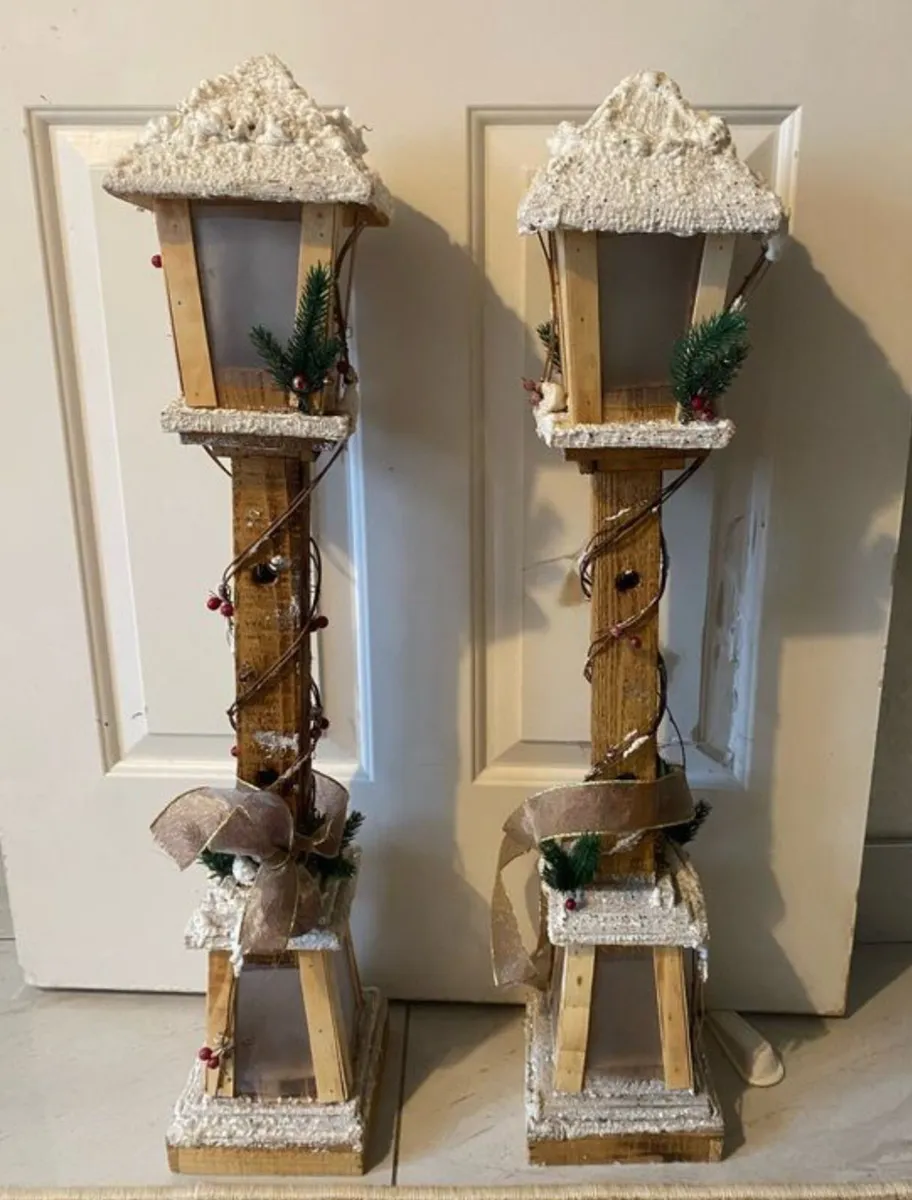 Christmas Lantern Ornaments