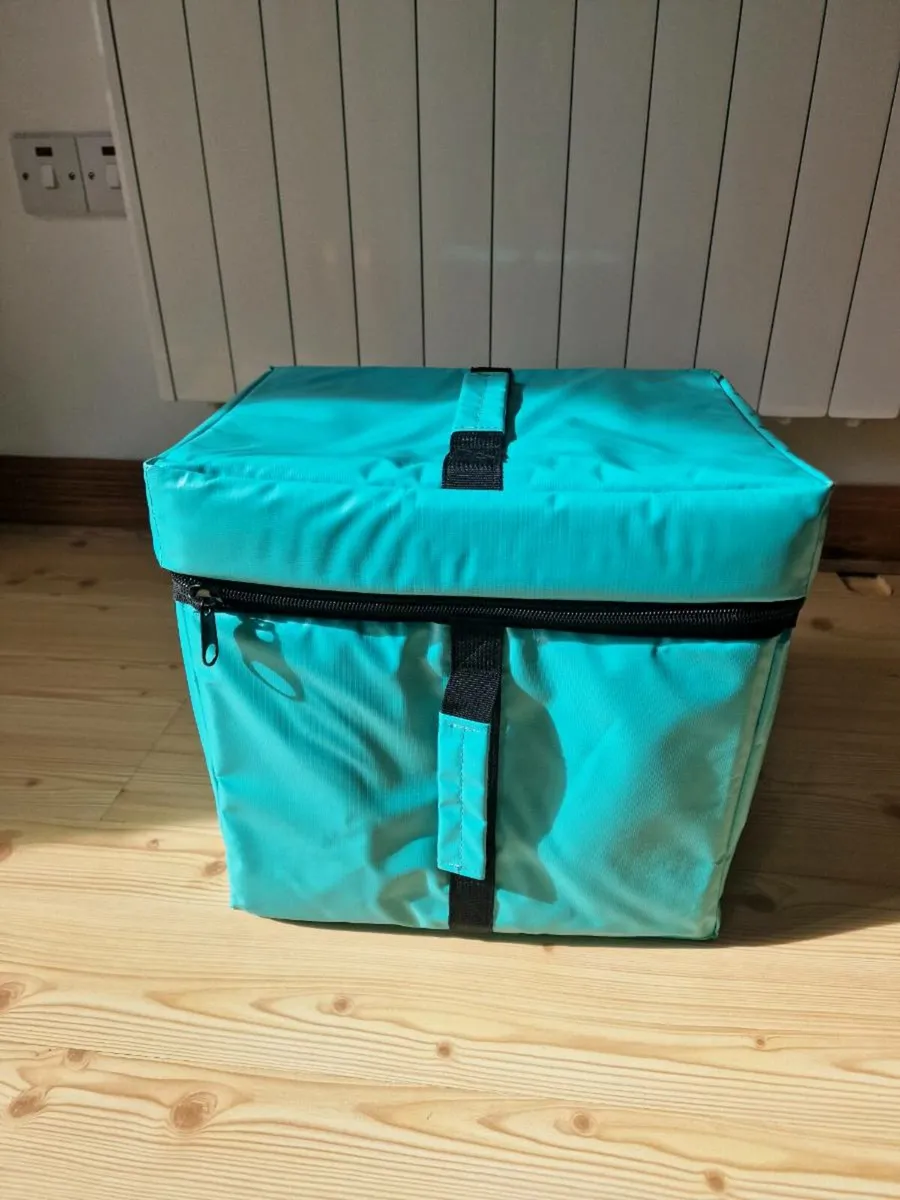 Deliveroo bag - Image 2
