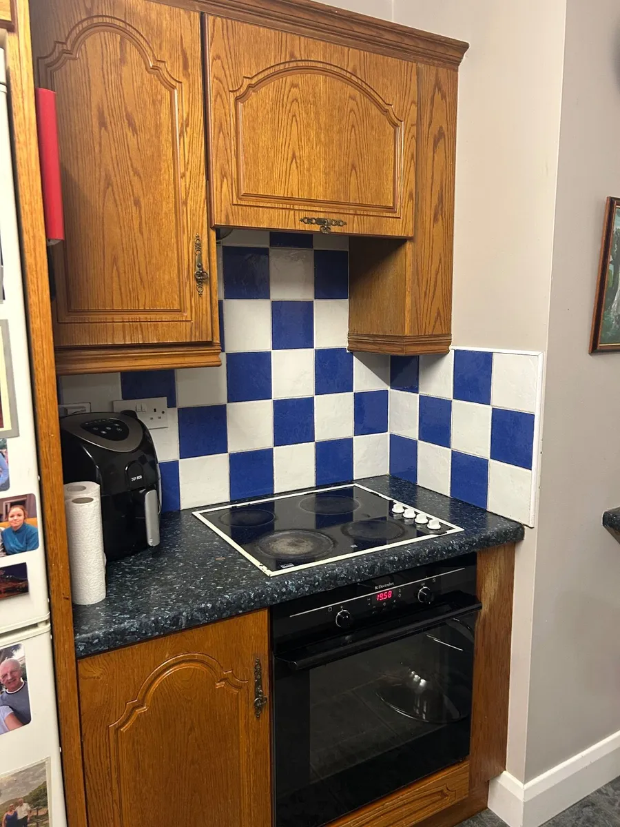 Kitchen & Utility - Image 3