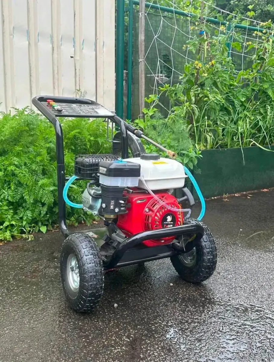 New 4500psi industrial use pressure washer - Image 2