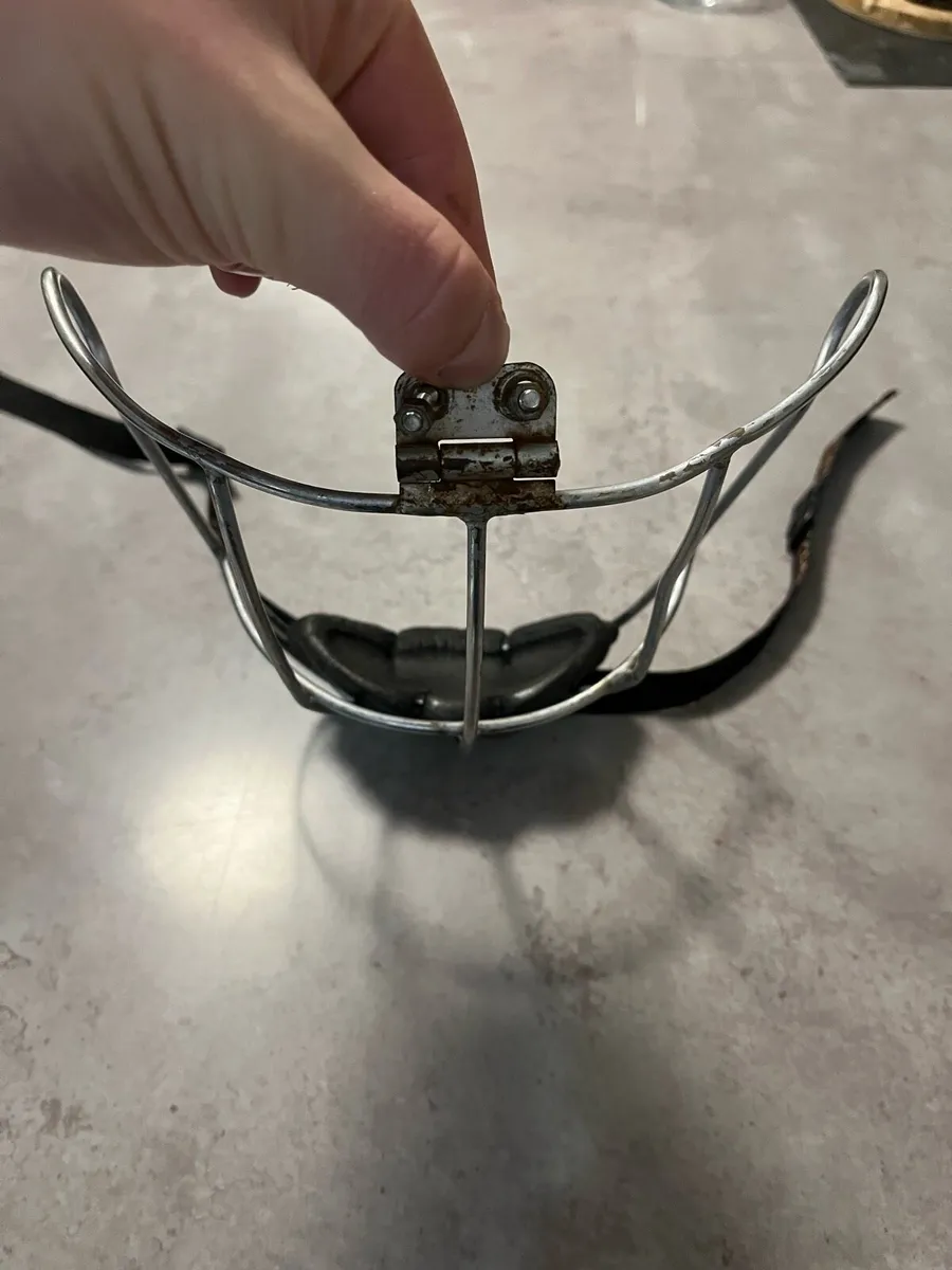 Oldstyle cleere guard short loop - Image 2