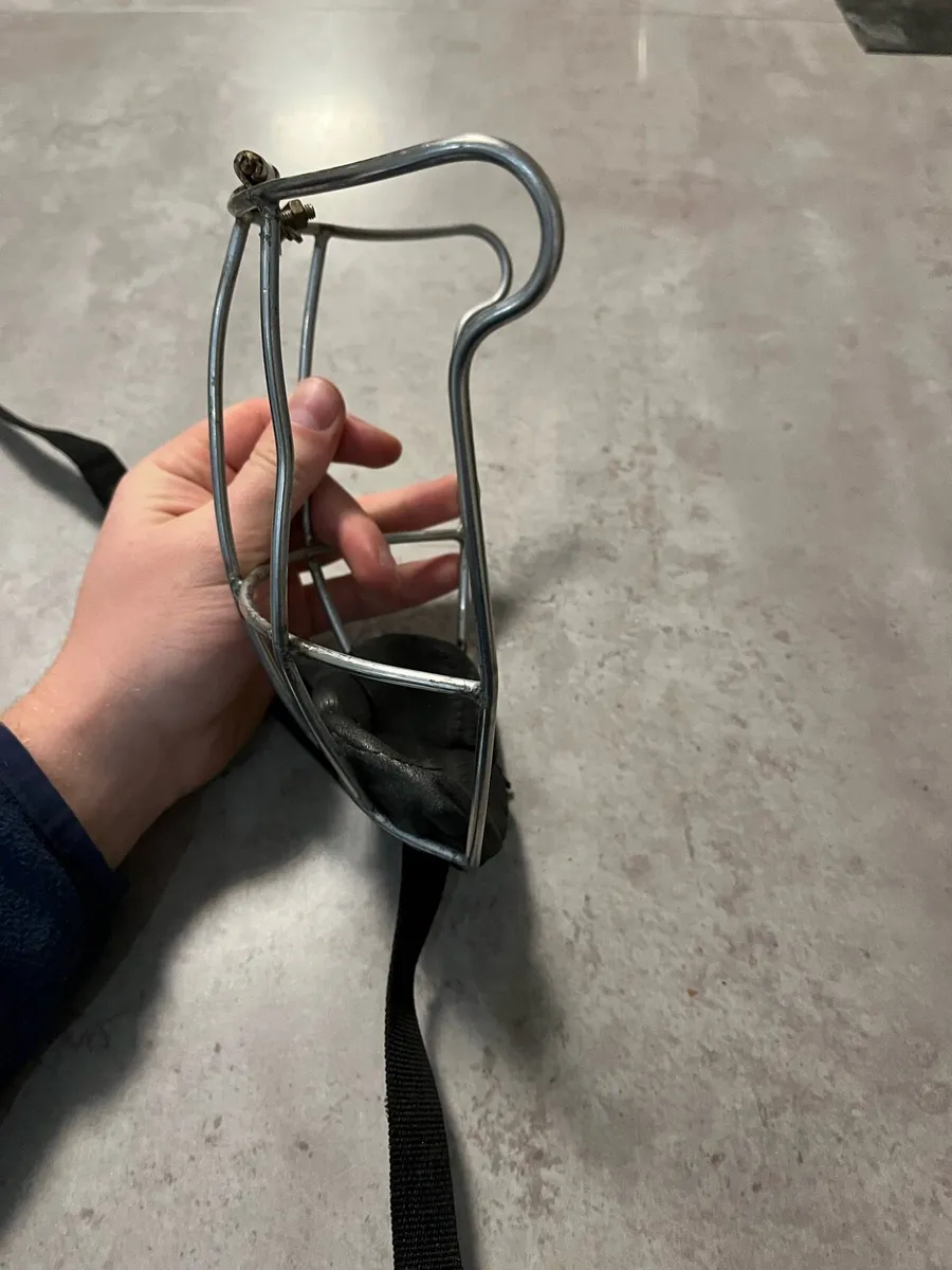 Oldstyle cleere guard short loop - Image 4