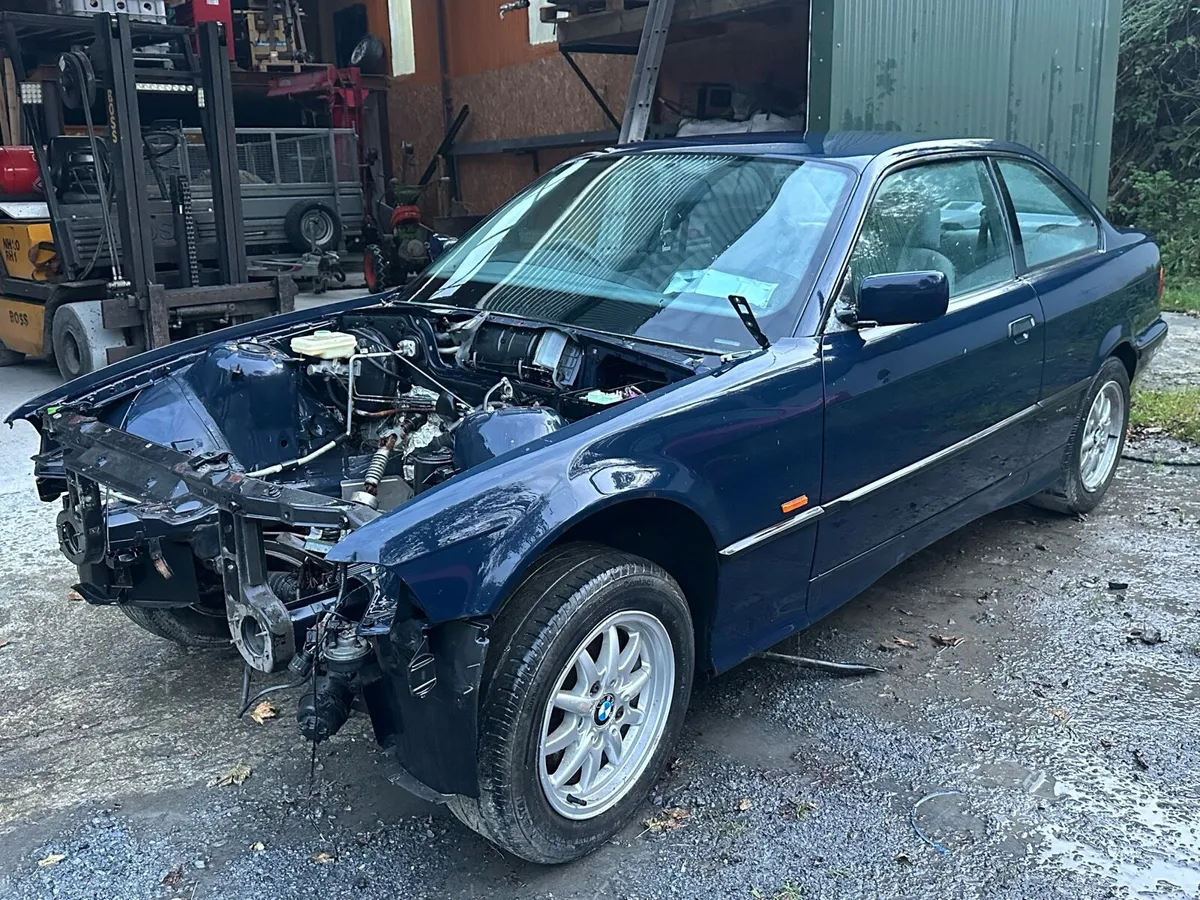 BMW e36 parts /shell - Image 1