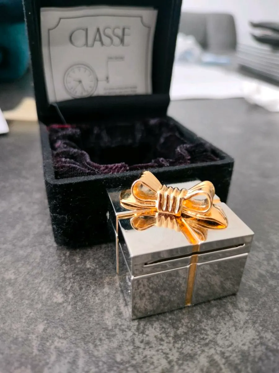 Watch Box Present 🎁 - Image 1