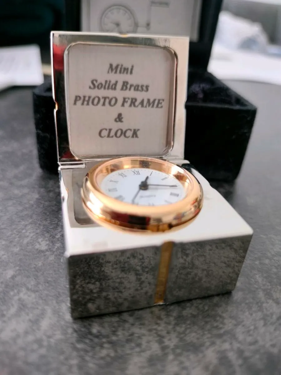 Watch Box Present 🎁 - Image 4