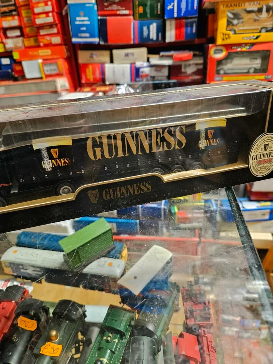 Corgi Guinness Truck 1.64 - Image 3