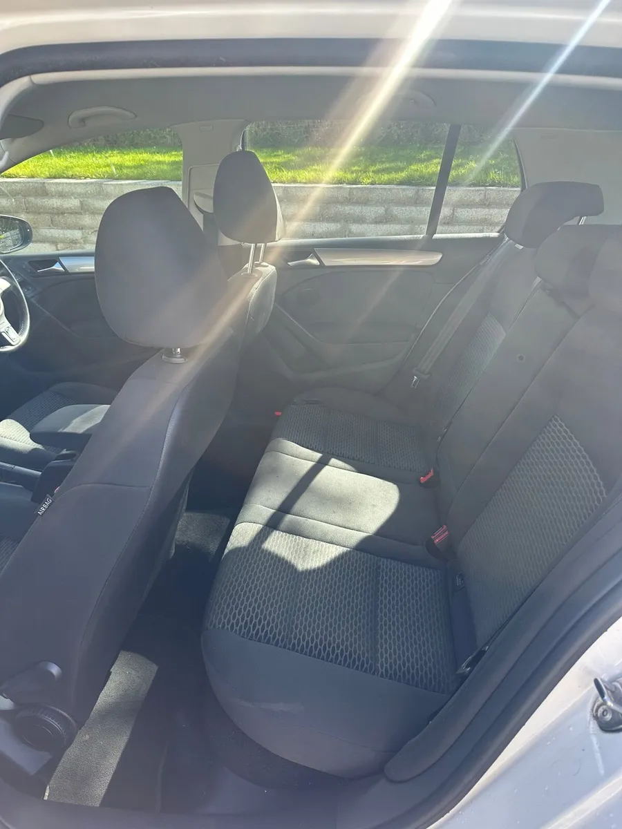 Volkswagen Golf 2013 Automatic - Image 4