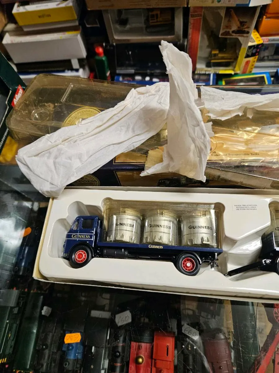 Corgi Guinness Truck 1.50 - Image 2