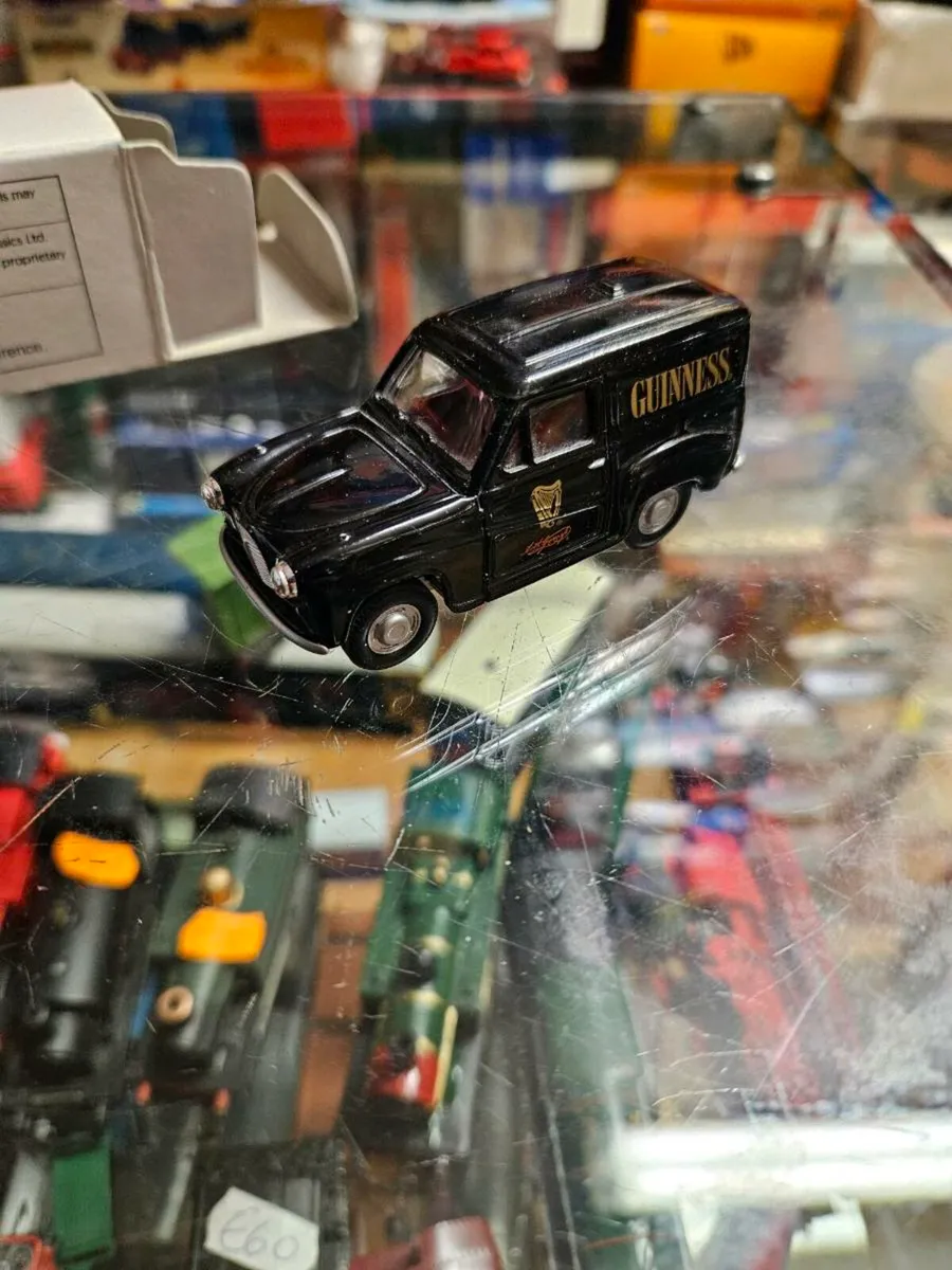 Corgi Guinness Van 1.50 - Image 2