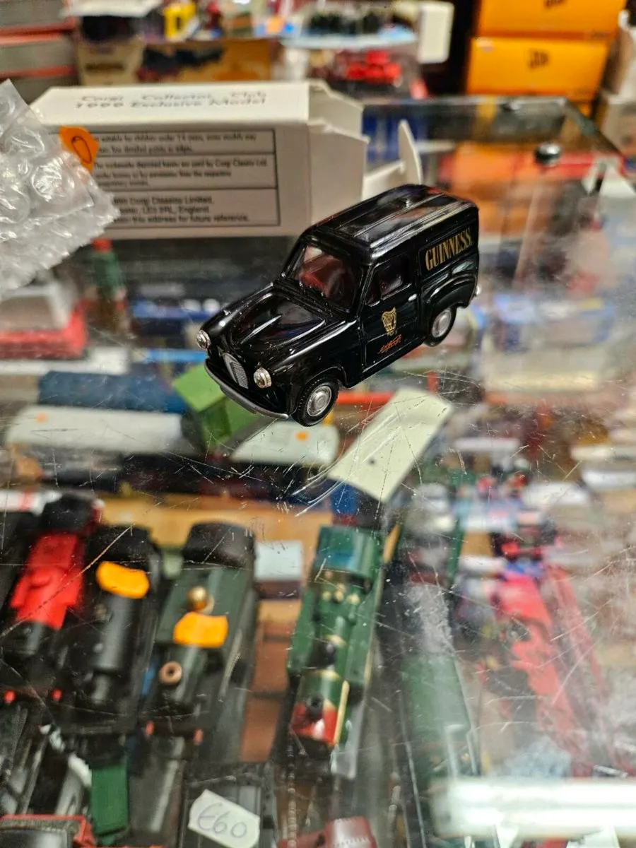 Corgi Guinness Van - Image 2