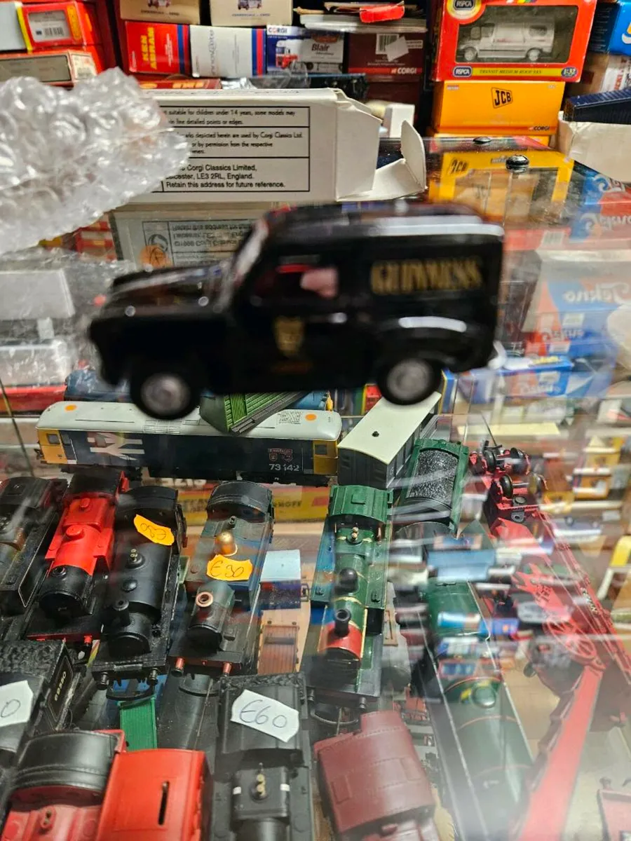 Corgi Guinness Van - Image 4