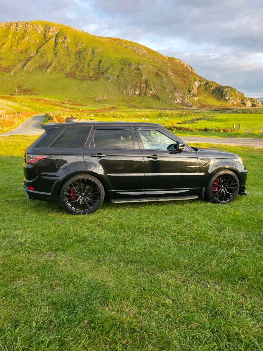 Range rover sport - Image 1