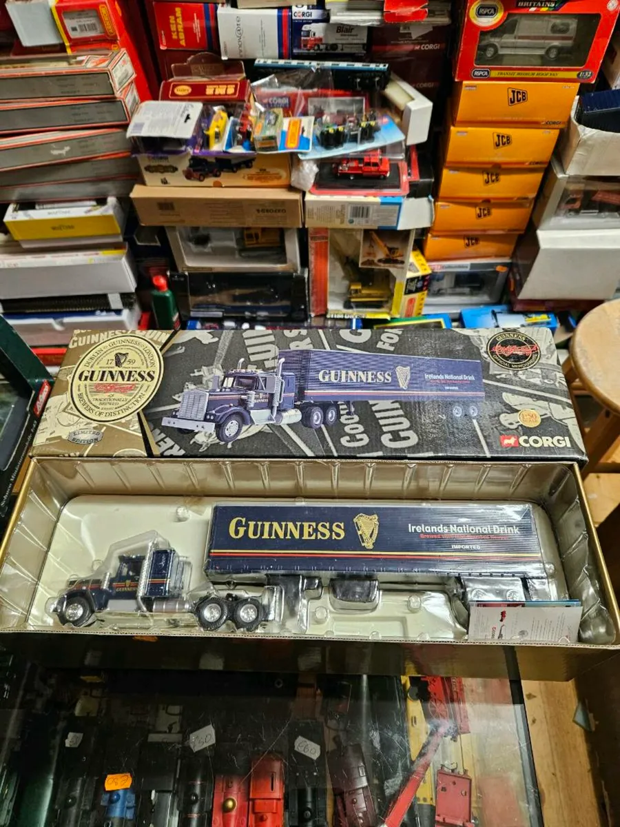 Corgi Guinness Truck 1.50 - Image 2