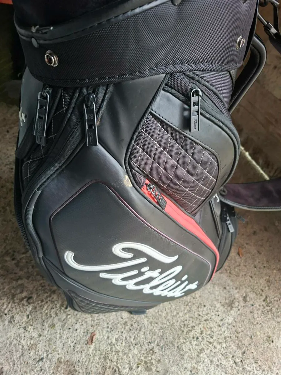 Titleist midsize Tour bag - Image 3