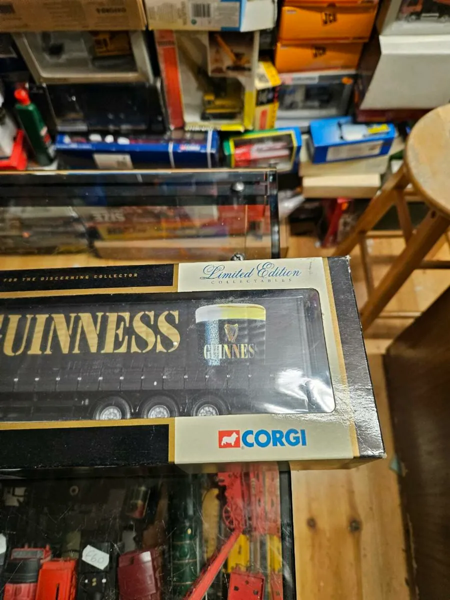 Corgi Guinness Truck 1.50 - Image 3
