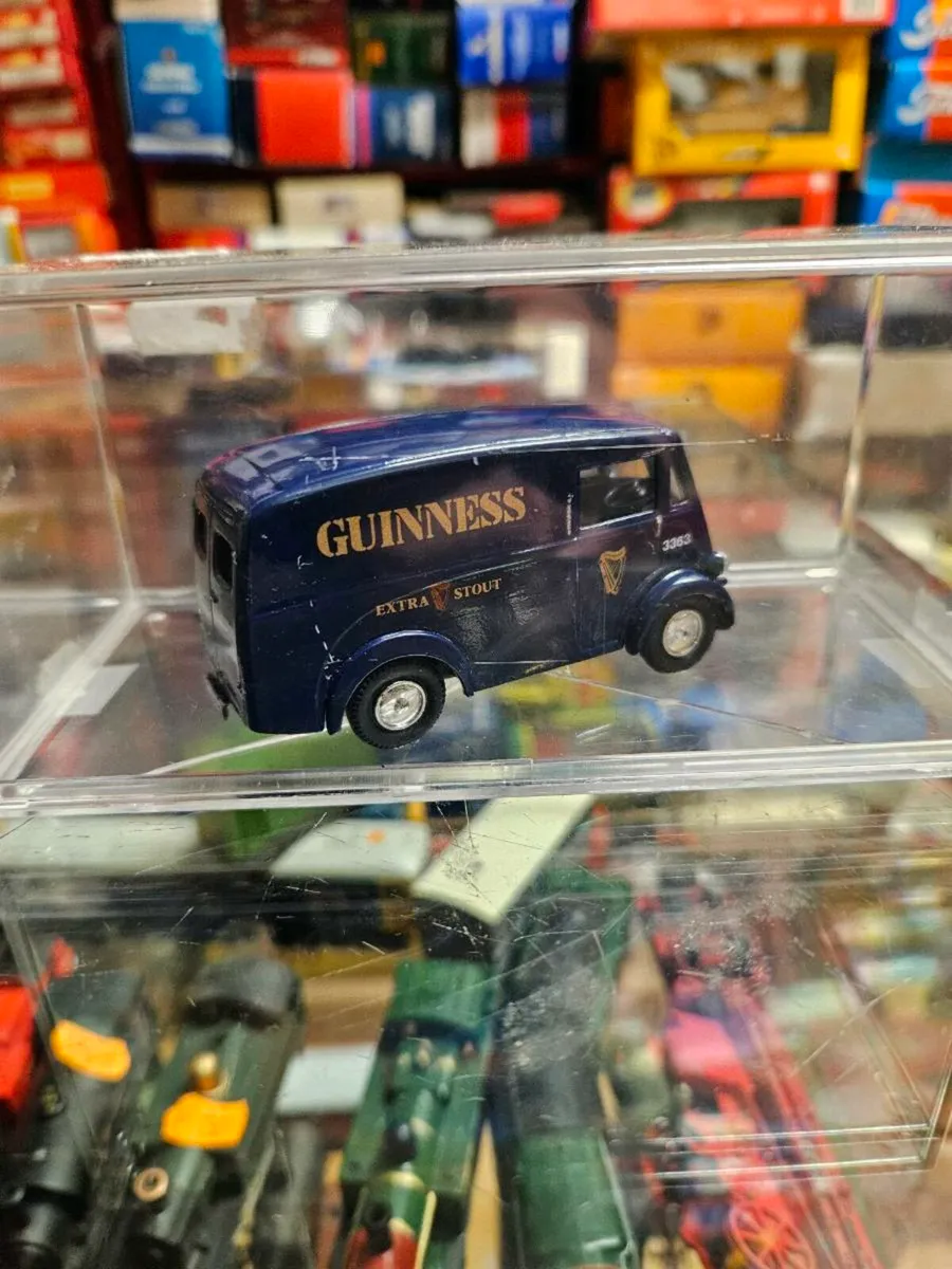Corgi Code3 Guinness Van - Image 2