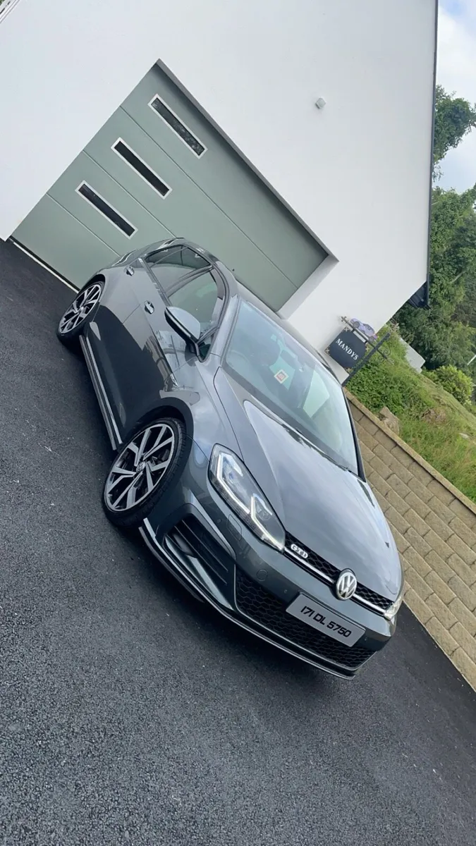 Volkswagen Golf GTD 2.0 TDI – 2017 - Image 1