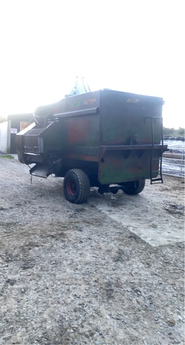 Keenan Beet cleaner/chopper - Image 2