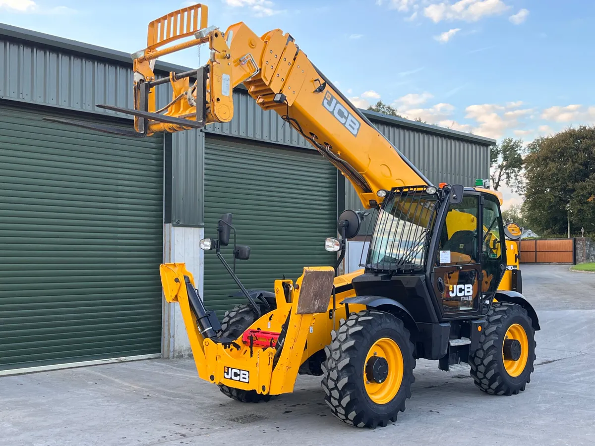 2021  JCB 540-170  (862 Hours) - Image 1