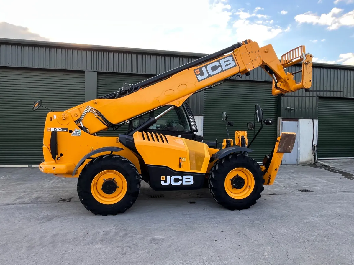 2021  JCB 540-170  (862 Hours) - Image 2