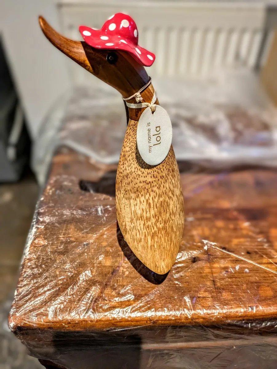 Duck Figurine Decoration/Collectible - Image 1