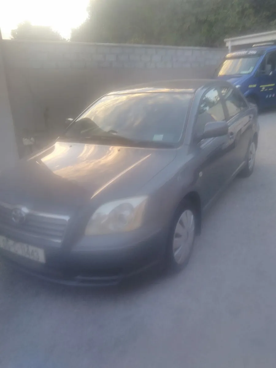 Toyota avensis - Image 4