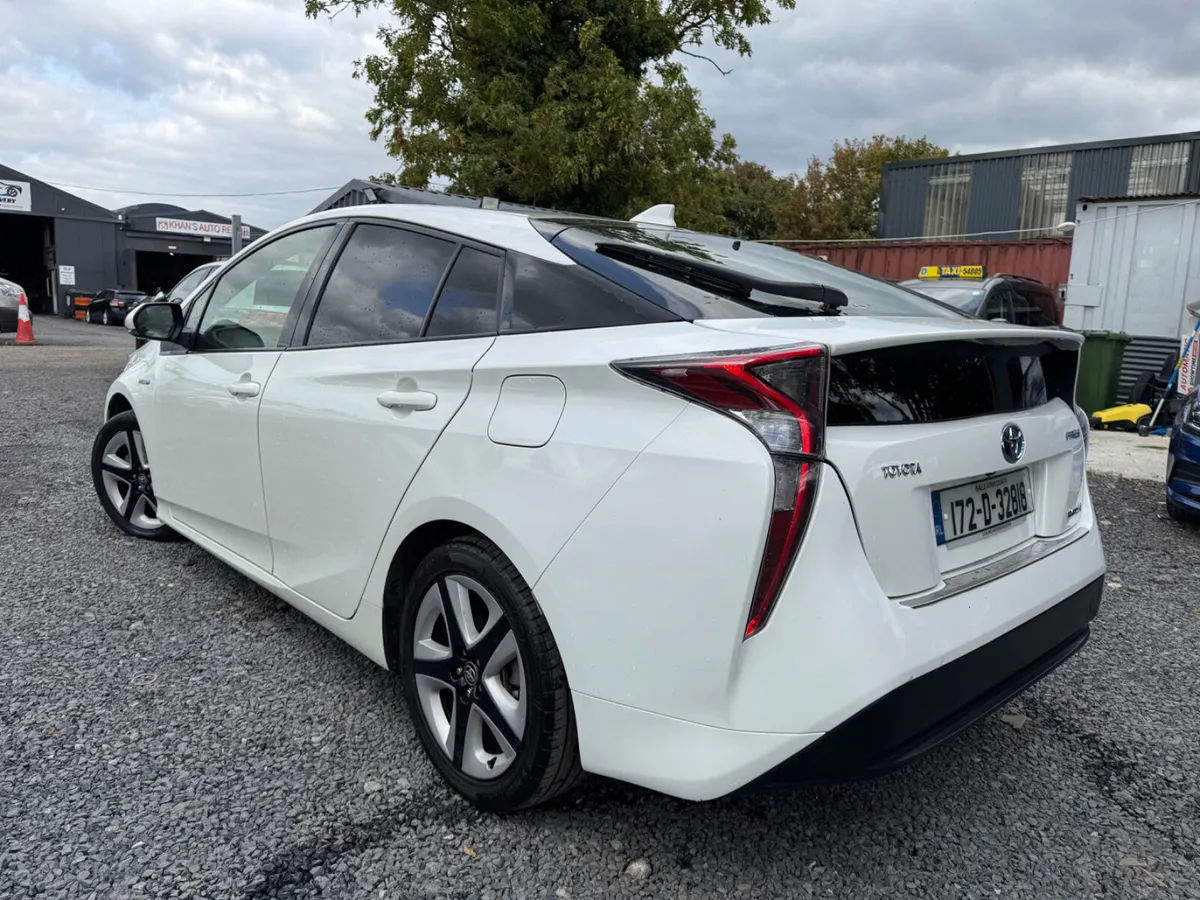 Toyota Prius Hybrid Automatic - Image 3