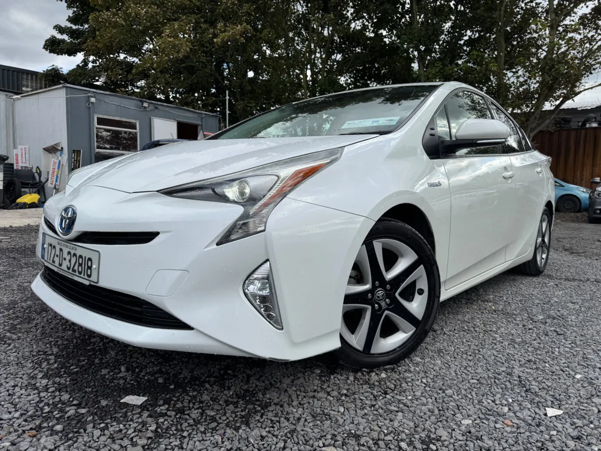 Toyota Prius Hybrid Automatic - Image 2