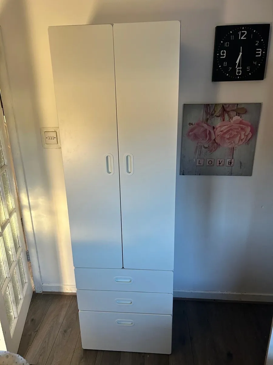 White wardrobe - Image 1
