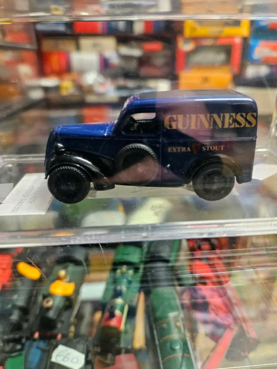 Corgi Code3 Guinness Van - Image 2