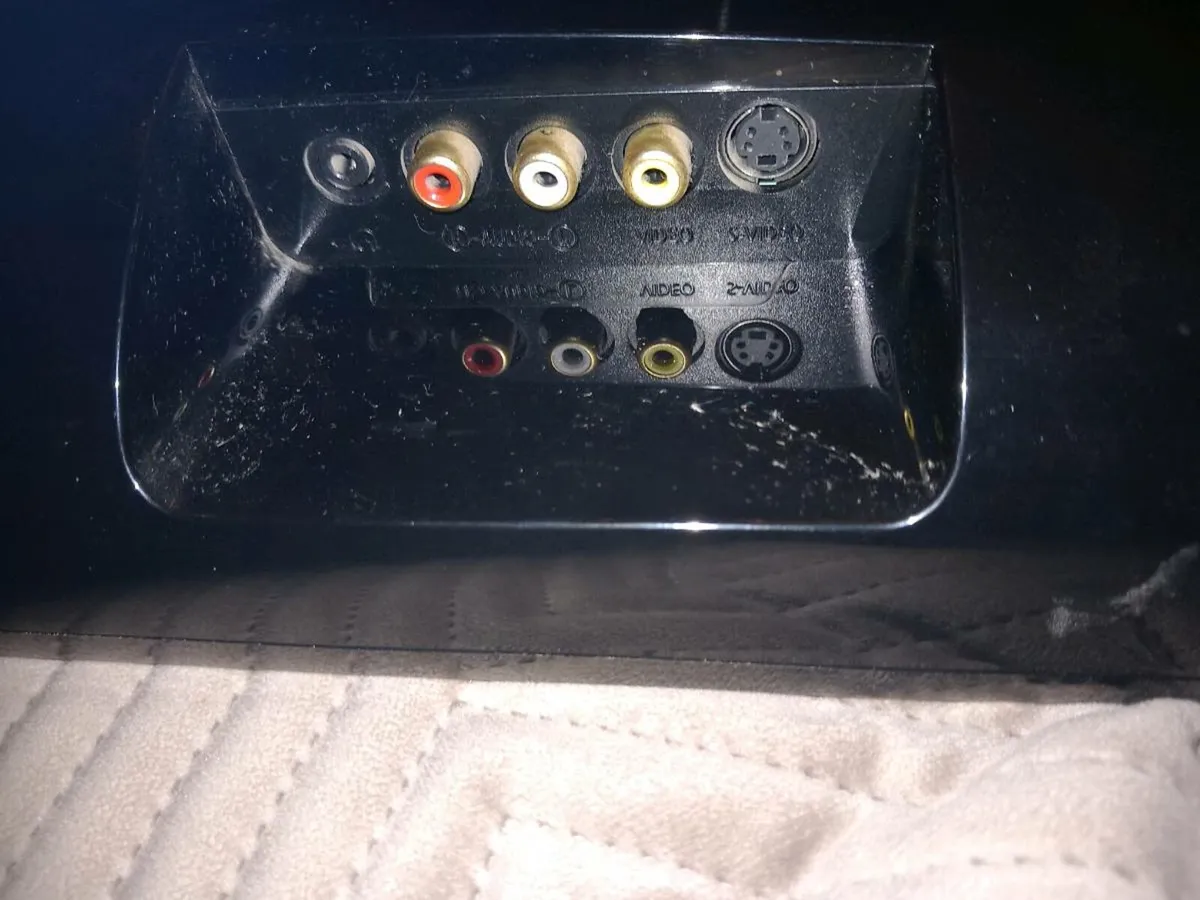 Samsung Tv - Image 4