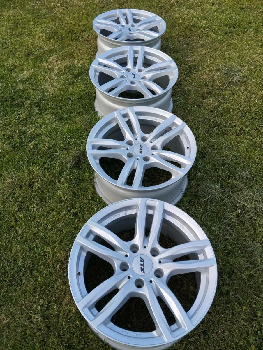 BMW alloys - Image 1