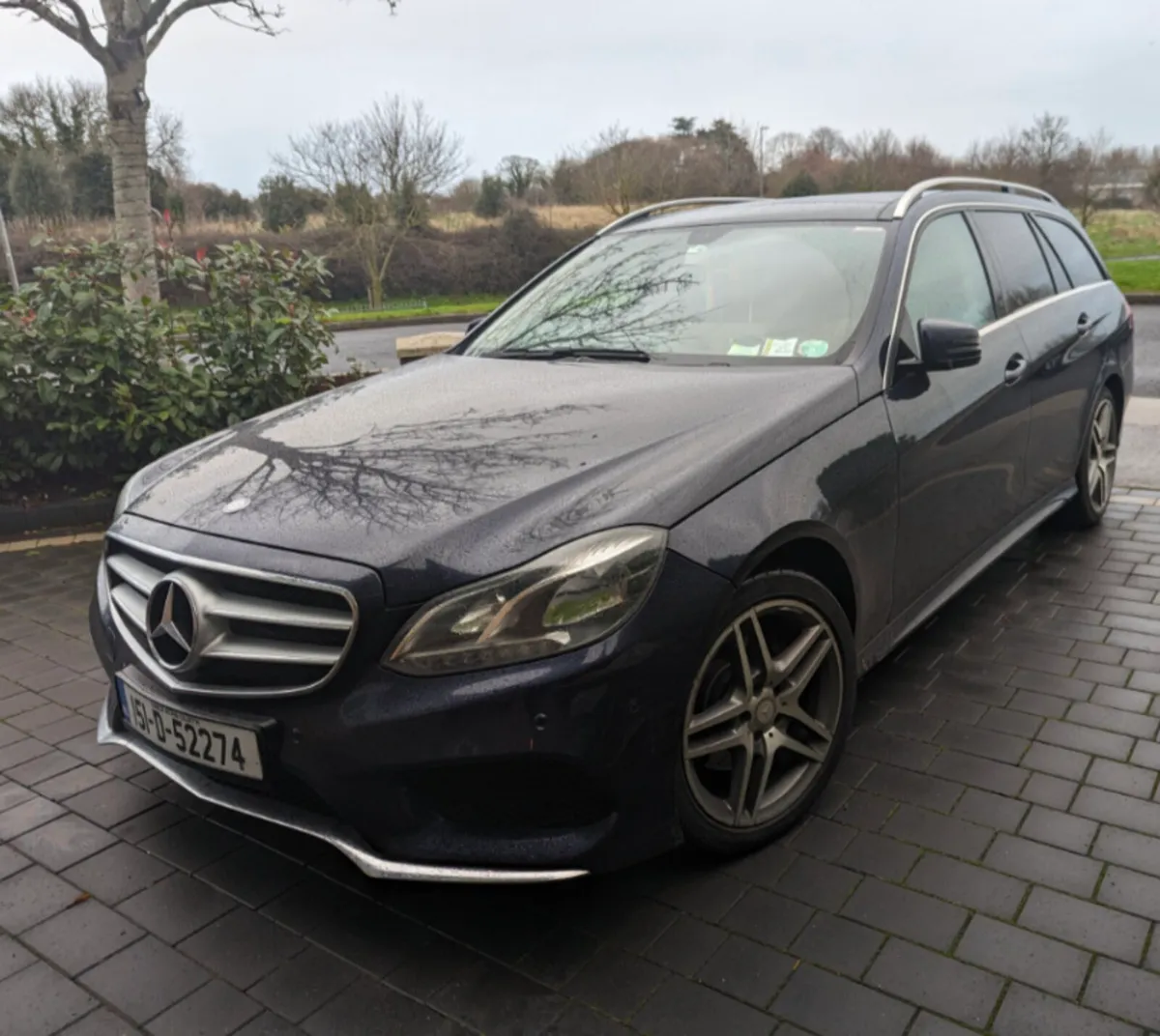 Mercedes E220d AMG LINE PREMIUM BLUETEC - Image 3