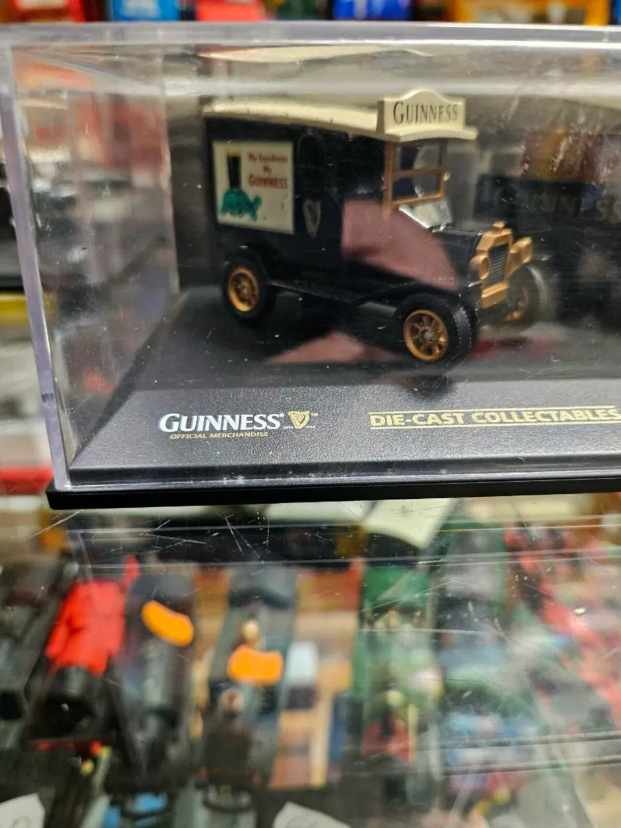 Corgi Guinness Set - Image 2